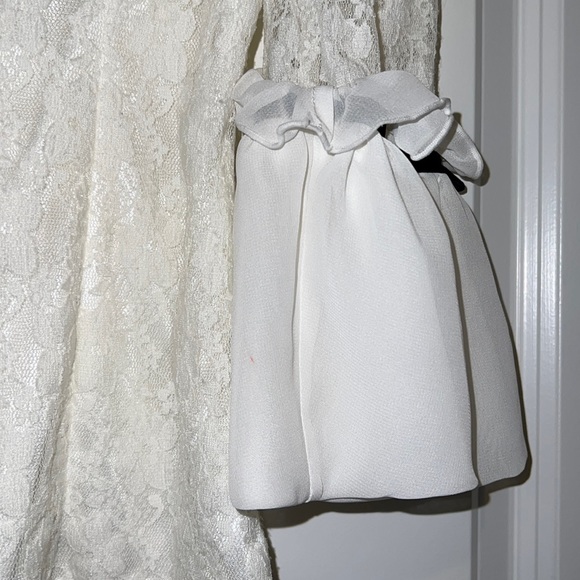 Lace Ruffle Blouse - Picture 6 of 6